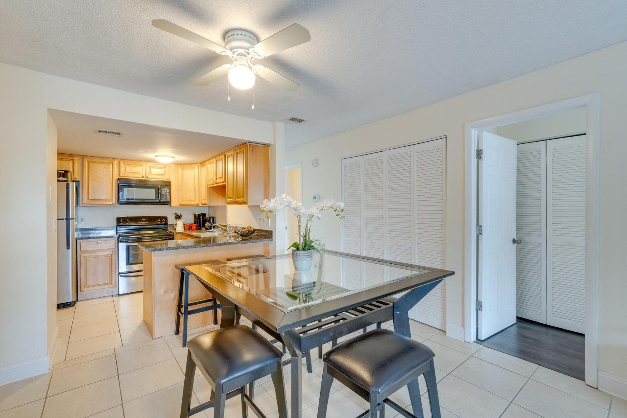 Updated Sienna Park Condo - 4 Miles To Siesta Key! サラソータ エクステリア 写真