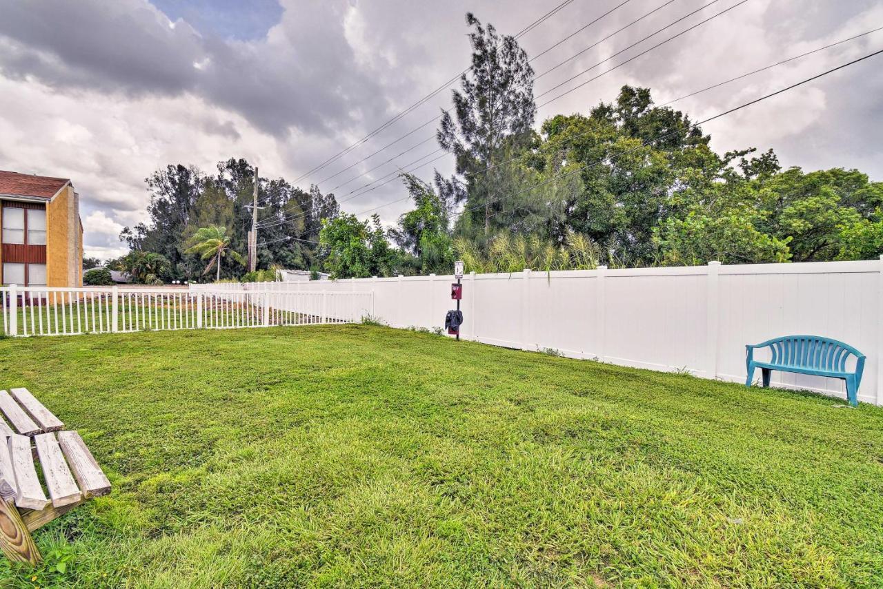 Updated Sienna Park Condo - 4 Miles To Siesta Key! サラソータ エクステリア 写真